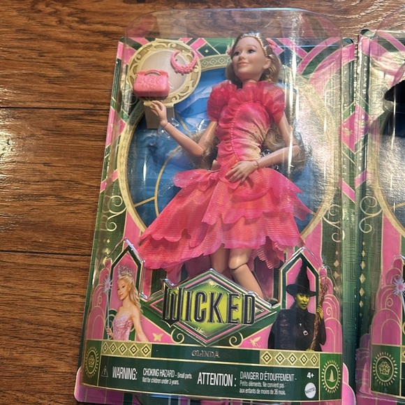 Mattel Wicked Movie Glinda Nessarose Elphaba Dolls MISPRINT ERROR  NEW s… - Picture 6 of 11